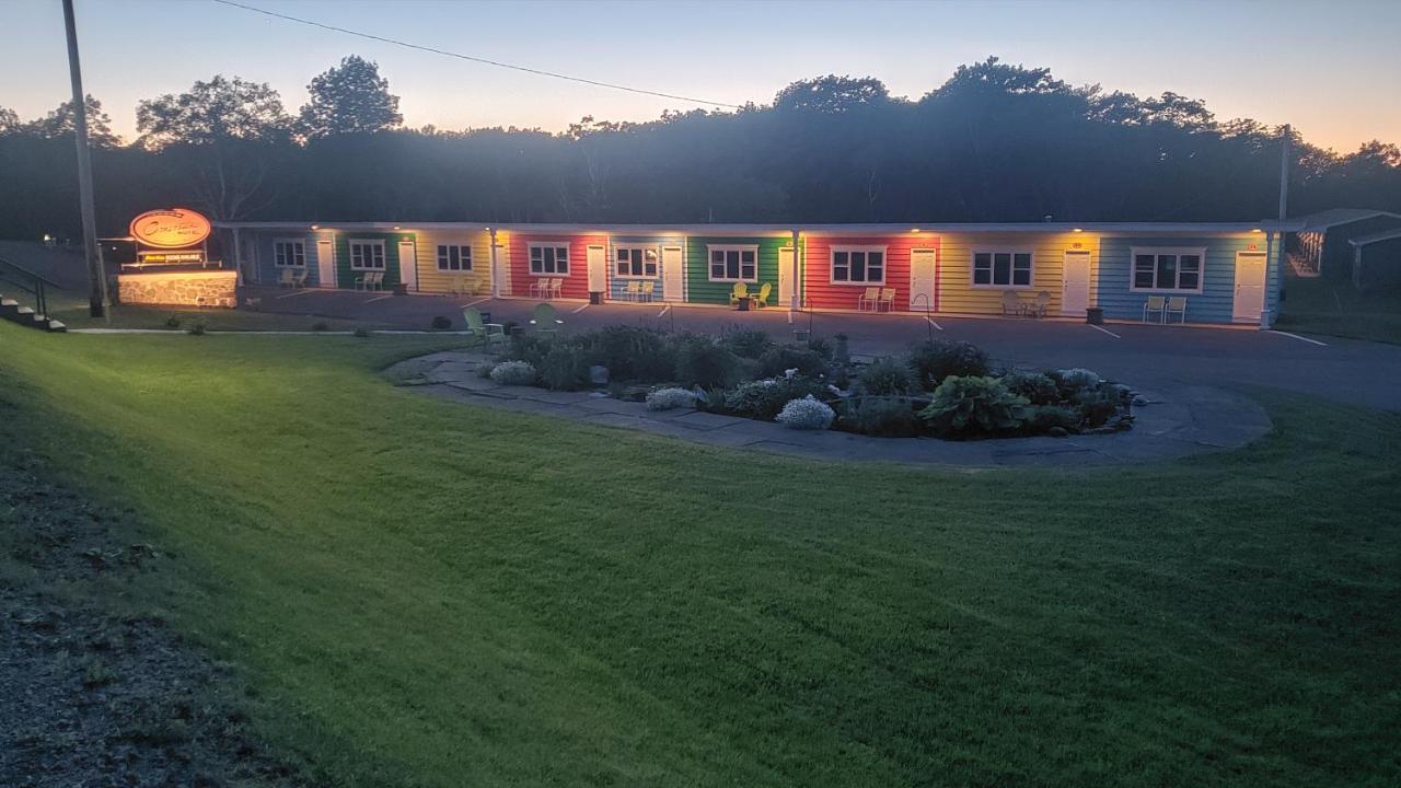 Cornerstone Motel Chéticamp Kültér fotó