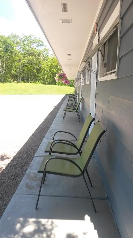 Cornerstone Motel Chéticamp Kültér fotó