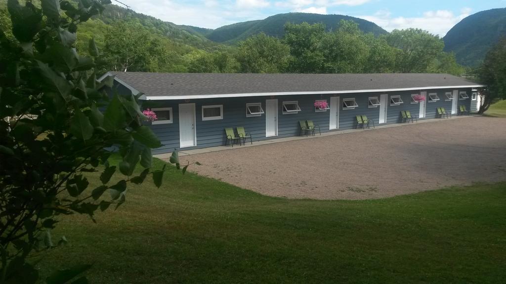 Cornerstone Motel Chéticamp Kültér fotó